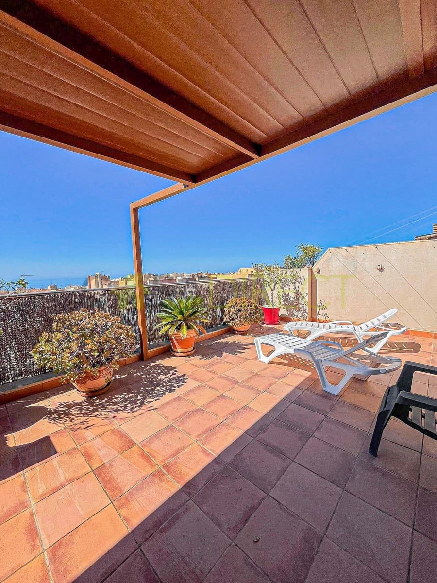 2 bedroom Penthouse for rent in Nerja - € 1,200 (Ref: 9421902)