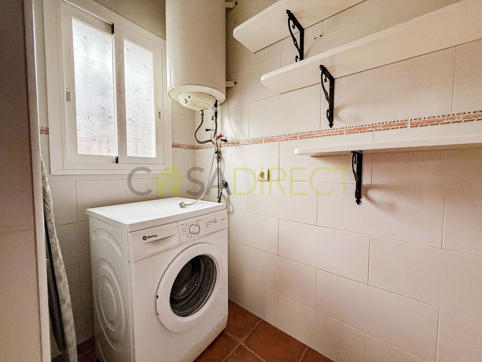 3 sypialnia Finka/Dom wiejski do wynajęcia w Canillas de Albaida z basenem garażem - 1 400 € (Ref: 9429420)