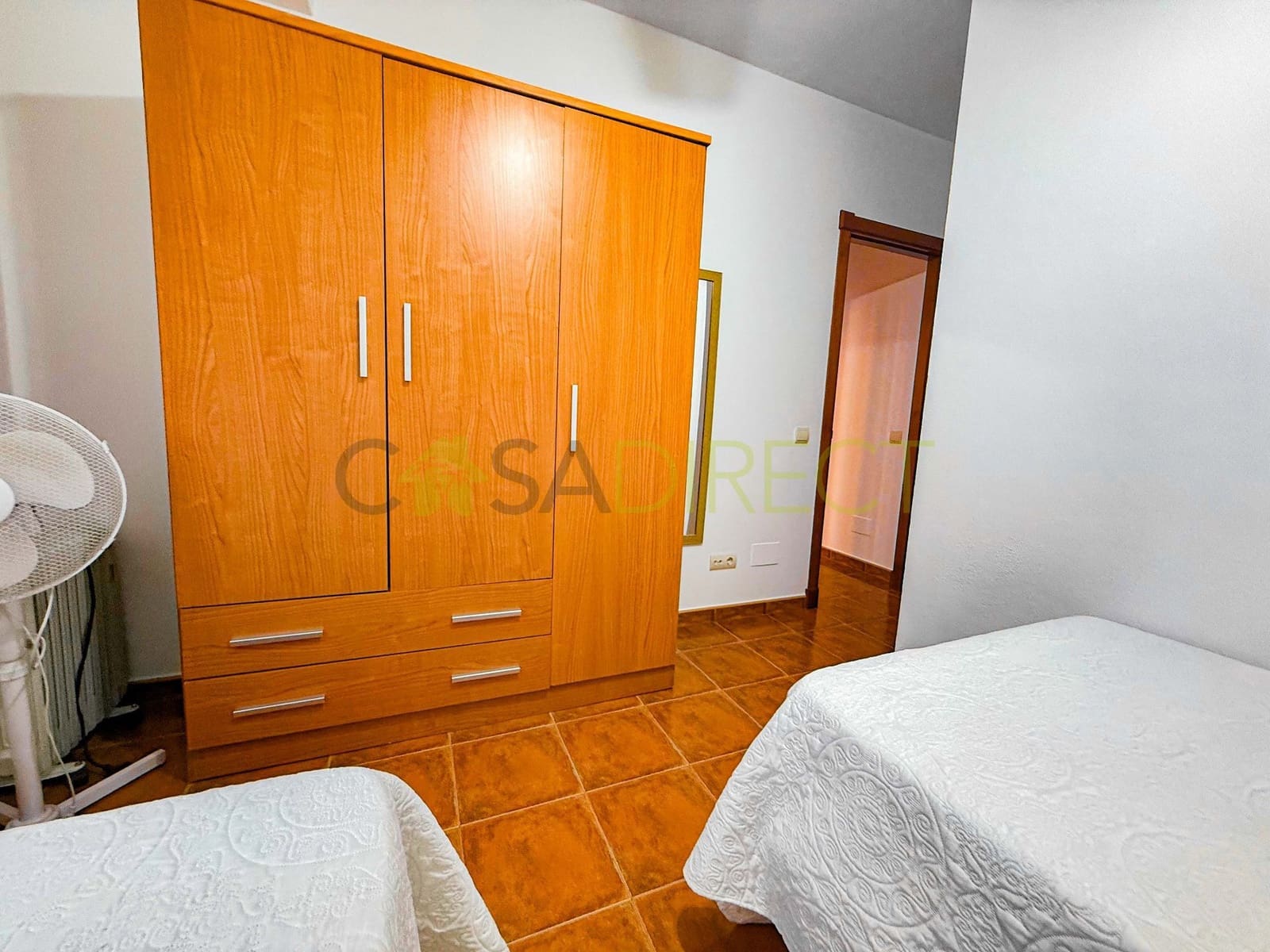 3 sypialnia Finka/Dom wiejski do wynajęcia w Canillas de Albaida z basenem garażem - 1 400 € (Ref: 9429420)