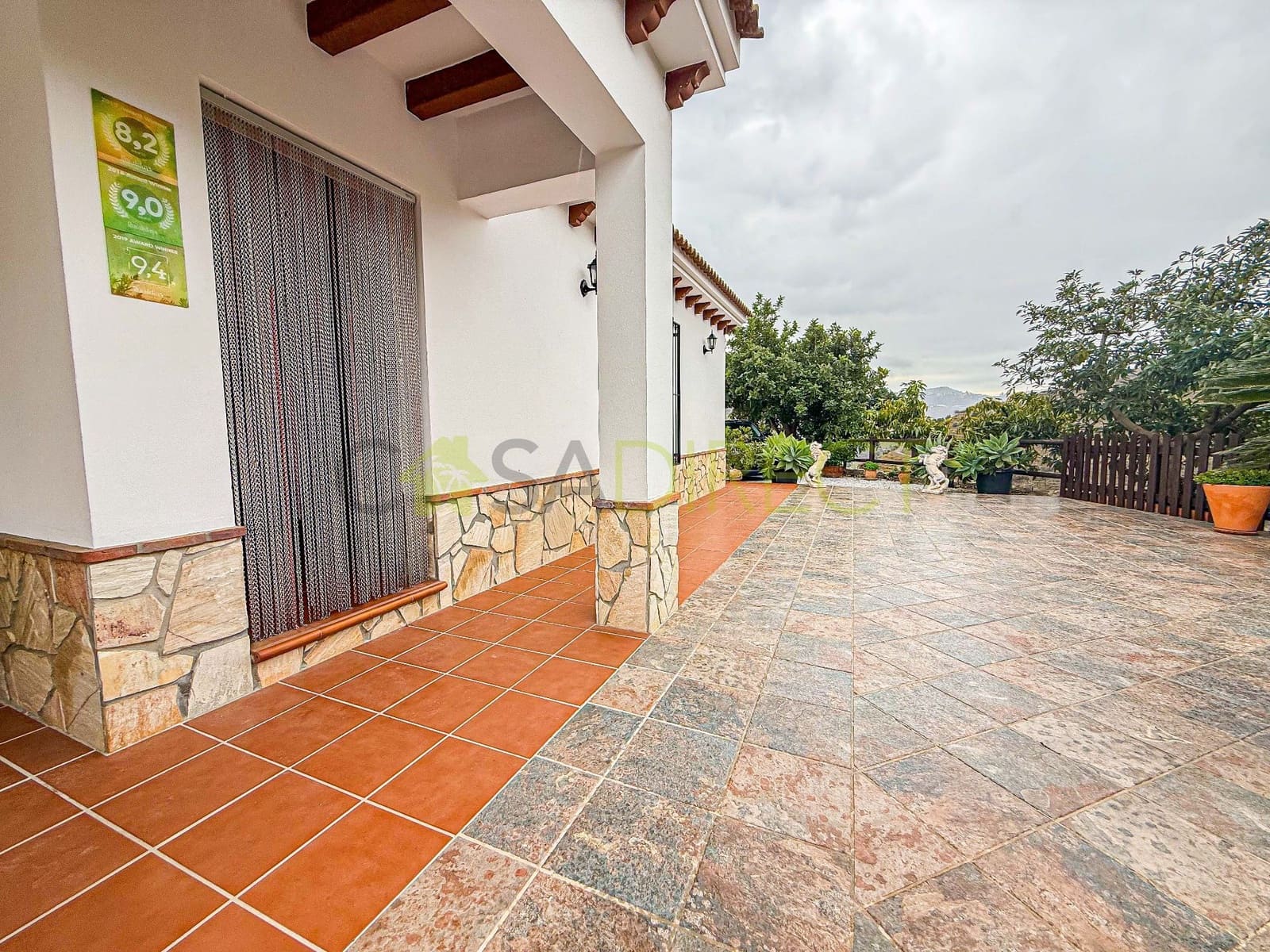 3 sypialnia Finka/Dom wiejski do wynajęcia w Canillas de Albaida z basenem garażem - 1 400 € (Ref: 9429420)