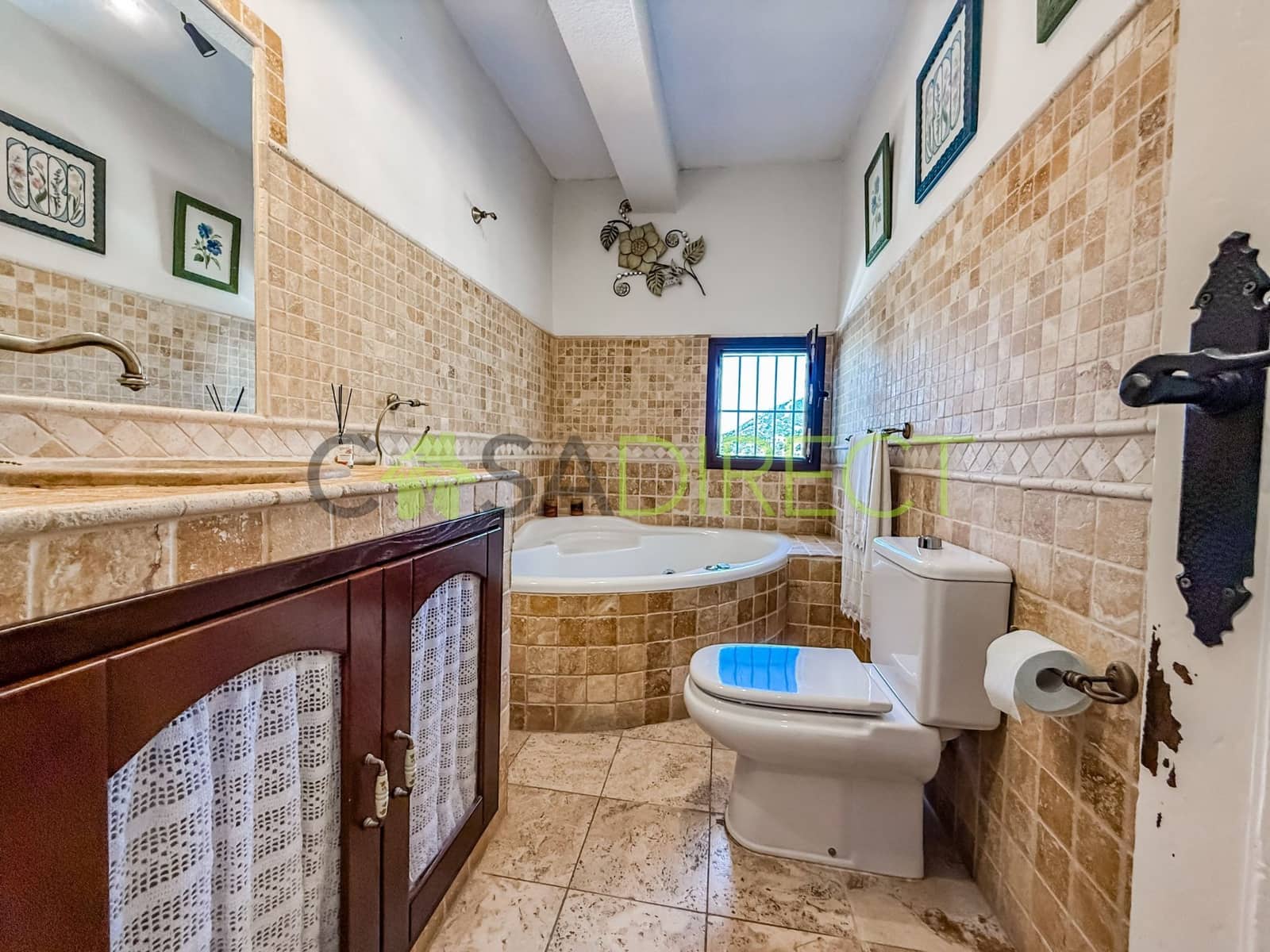 3 bedroom Villa for rent in Frigiliana with pool garage - € 1,600 (Ref: 9436732)