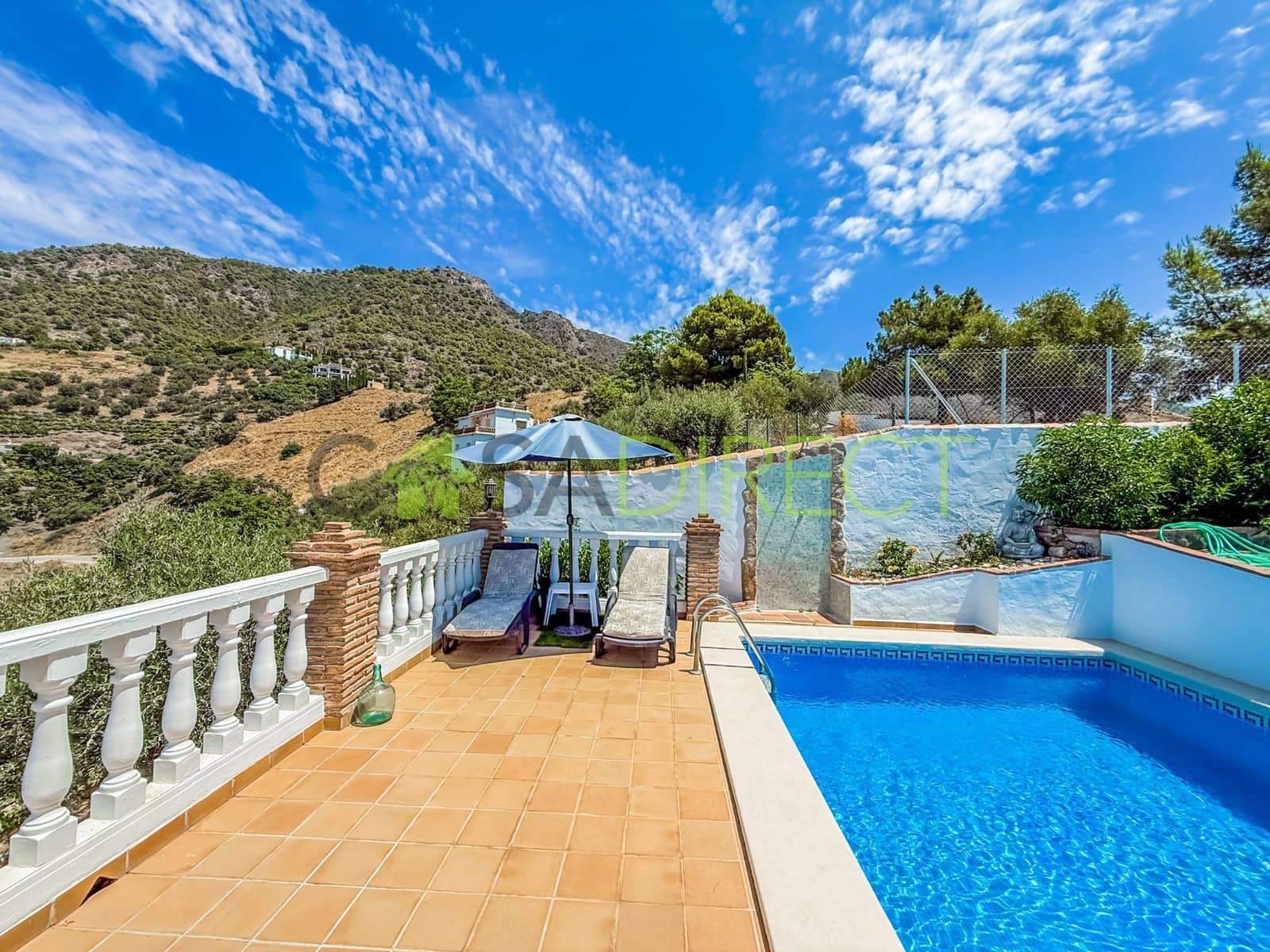 3 bedroom Villa for rent in Frigiliana with pool garage - € 1,600 (Ref: 9436732)