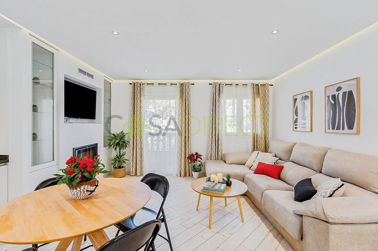 1 bedroom Flat for rent in Competa with pool garage - € 975 (Ref: 9445846)