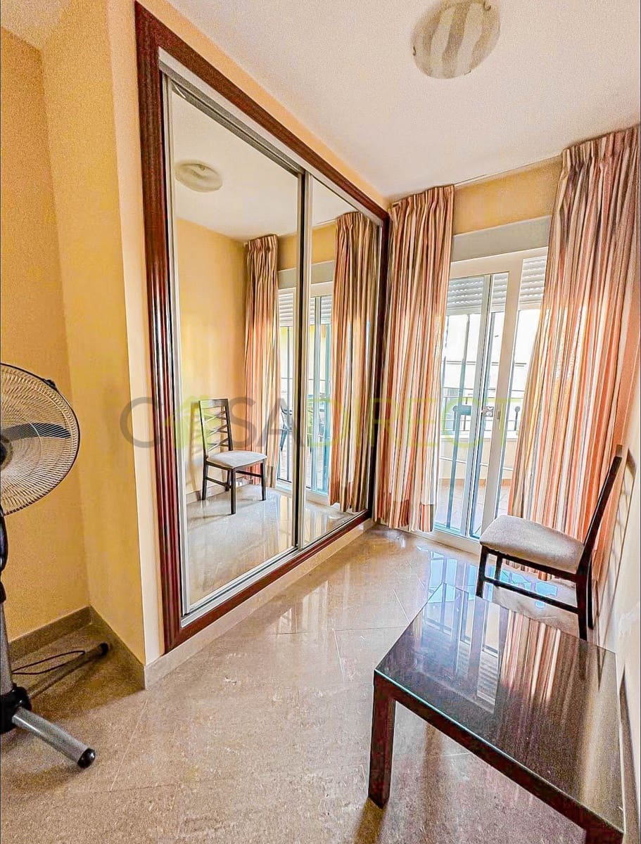 3 soveværelse Lejlighed til leje i Torrox-Costa med swimmingpool garage - € 1.080 (Ref: 9448712)