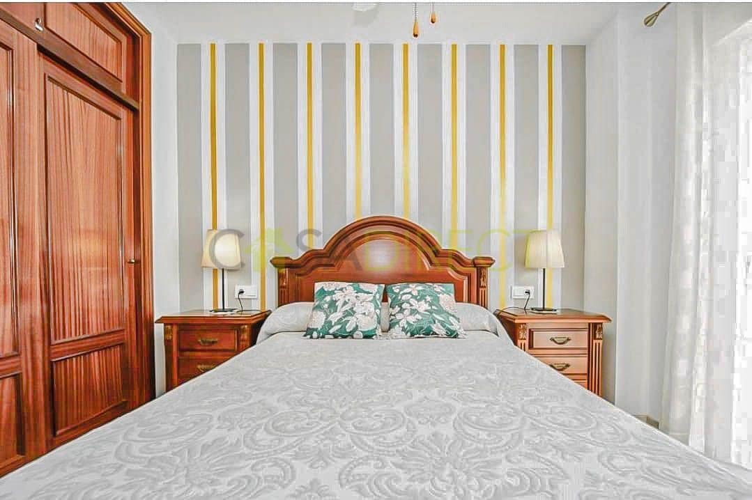 3 makuuhuone Asunto vuokrattavana paikassa La Herradura - 1 080 € (Ref: 9451653)