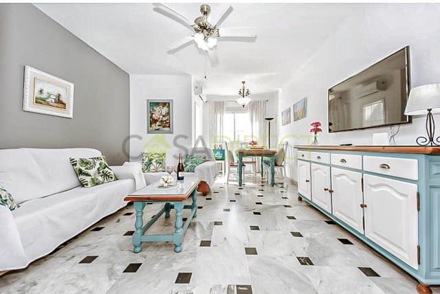 3 bedroom Flat for rent in La Herradura, Almuñécar - € 1,080 (Ref: 9451653)