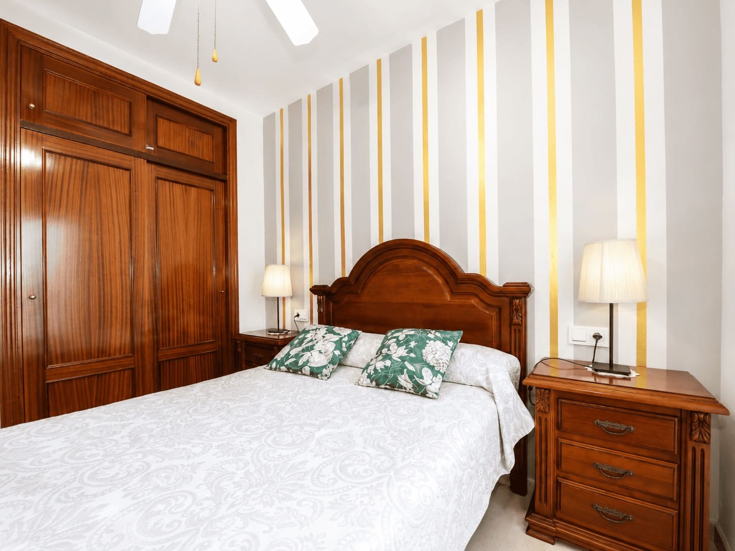 3 makuuhuone Asunto vuokrattavana paikassa La Herradura - 1 080 € (Ref: 9451653)