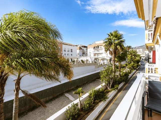 3 bedroom Flat for rent in La Herradura, Almuñécar - € 1,080 (Ref: 9451653)