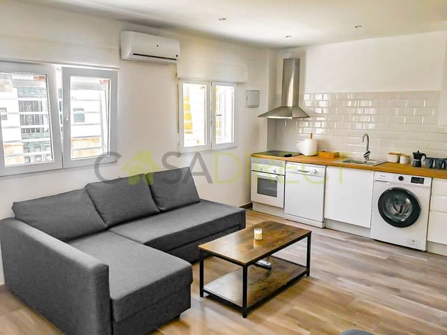 1 slaapkamer Flat te huur in El Palo, Málaga stad met zwembad - € 1.110 (Ref: 9461129)