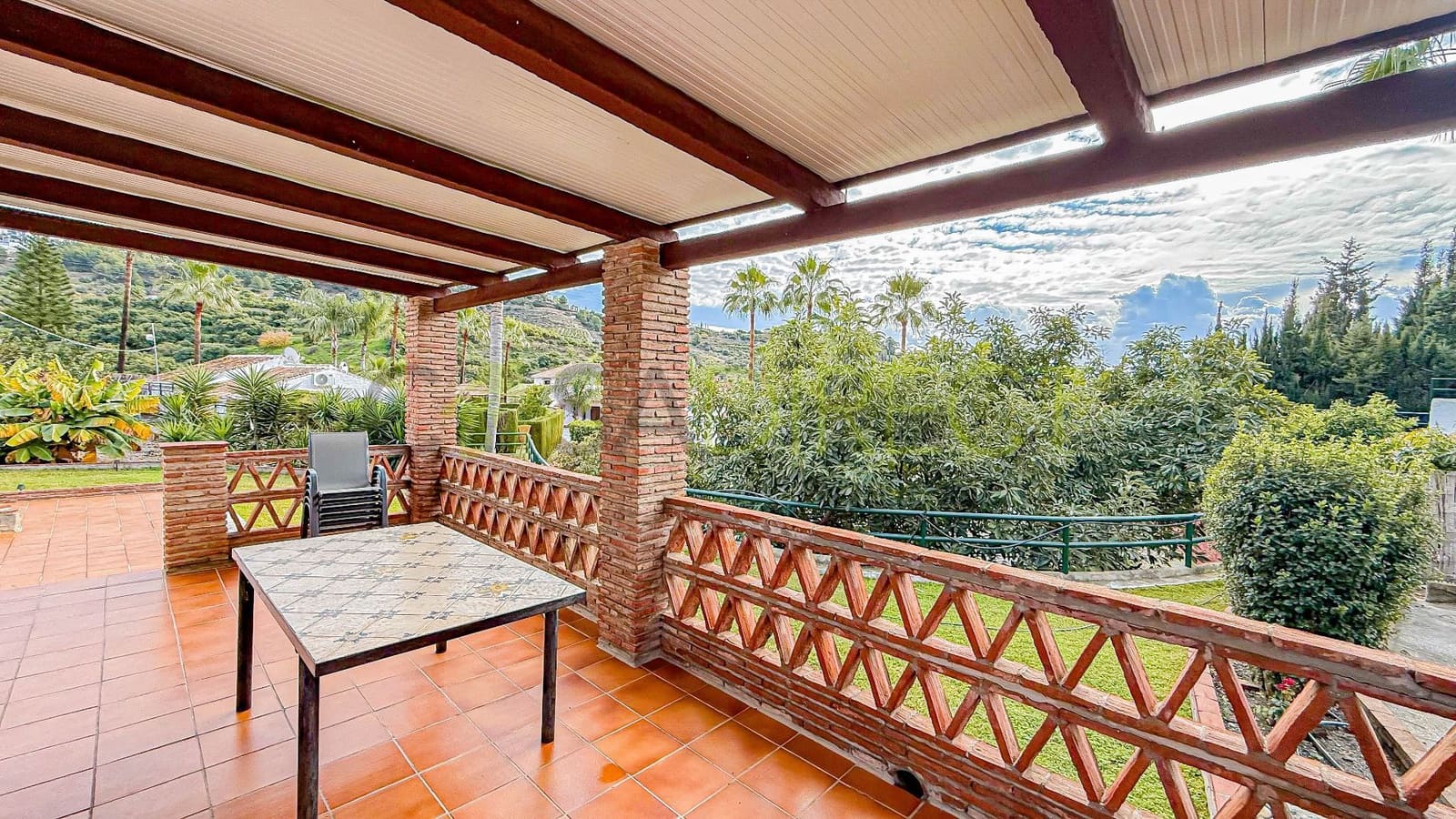 2 Zimmer Finca/Landgut zu verkaufen in Frigiliana mit Pool Garage - 365.000 € (Ref: 9465224)