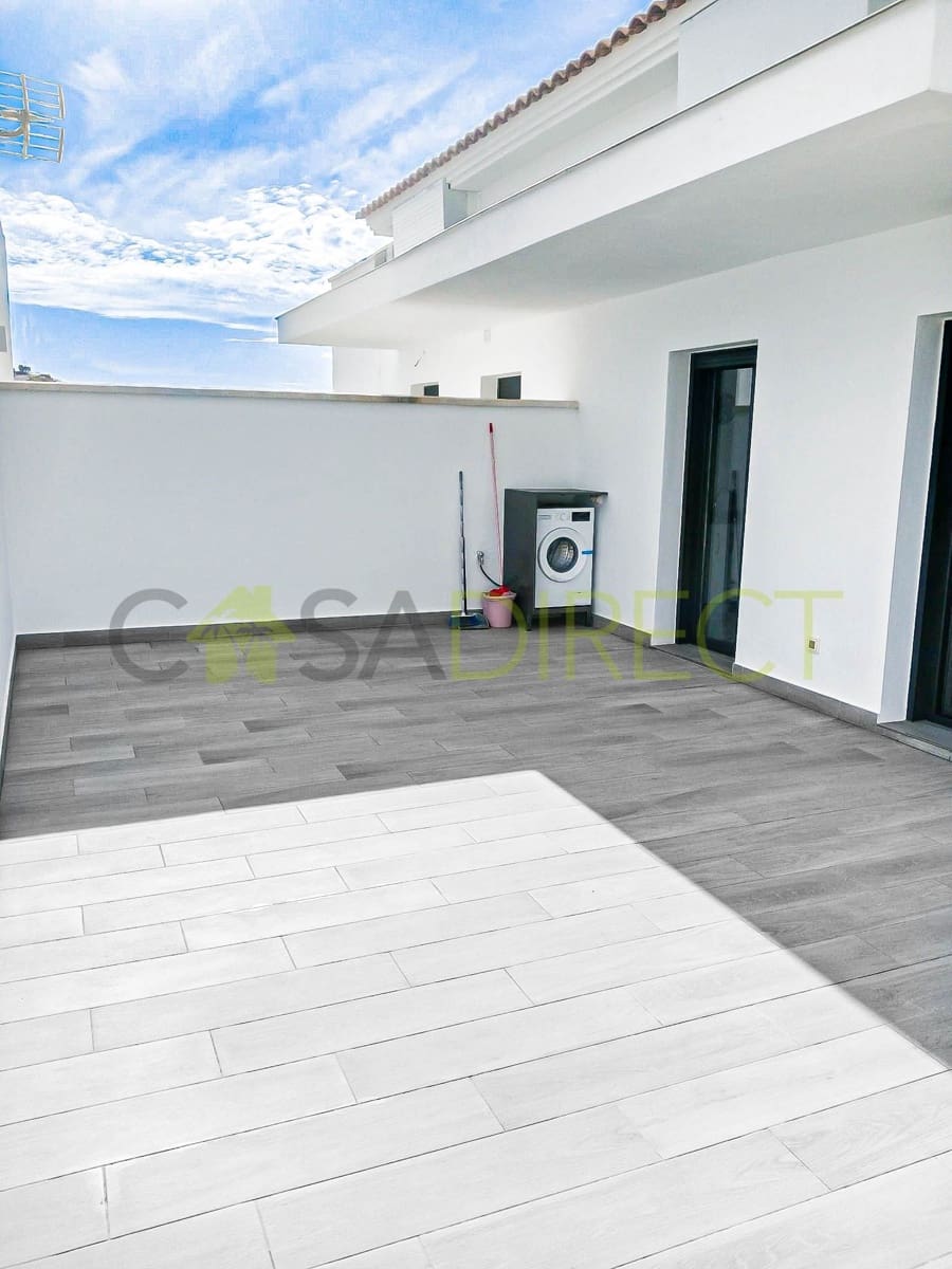 Casa de 3 habitaciones en Colmenar en alquiler con garaje - 1.200 € (Ref: 9470802)