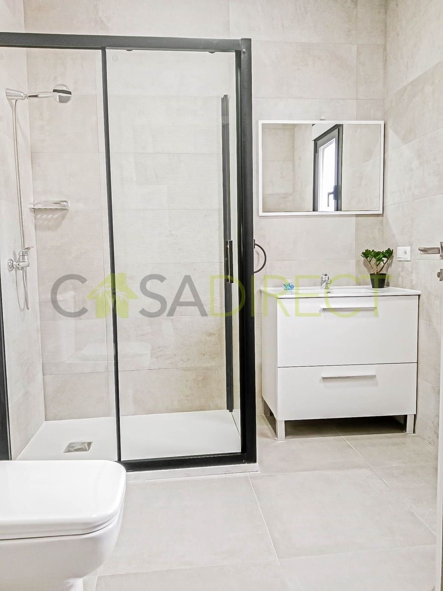 Casa de 3 habitaciones en Colmenar en alquiler con garaje - 1.200 € (Ref: 9470802)