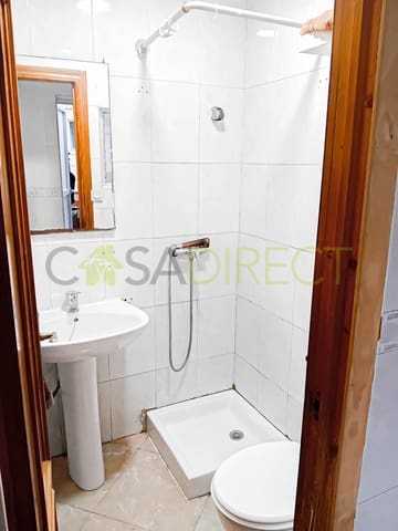 2 sovrum Lägenhet att hyra i Cruz de Humilladero, Málaga stad - 1 200 € (Ref: 9473840)