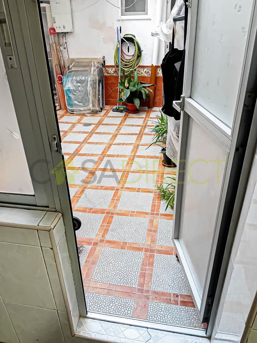 2 sovrum Lägenhet att hyra i Malaga stad med garage - 1 200 € (Ref: 9473840)