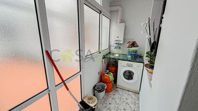 Piso de 3 habitaciones en Frigiliana en alquiler con garaje - 900 € (Ref: 9485545)