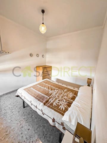 Piso de 3 habitaciones en Riogordo en alquiler - 600 € (Ref: 9485546)