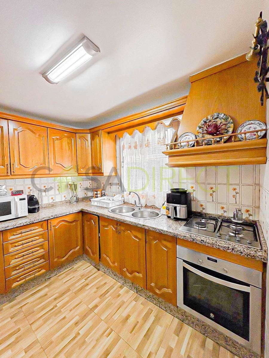 3 bedroom Flat for rent in Riogordo - € 600 (Ref: 9485546)