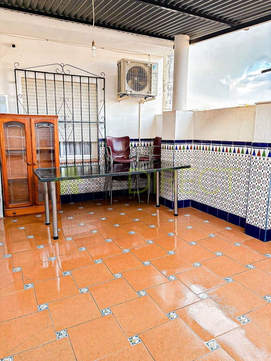 3 bedroom Flat for rent in Riogordo - € 600 (Ref: 9485546)