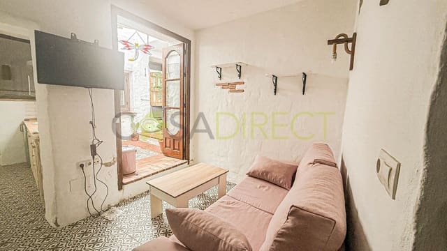 1 slaapkamer Villa te huur in Frigiliana - € 650 (Ref: 9496863)