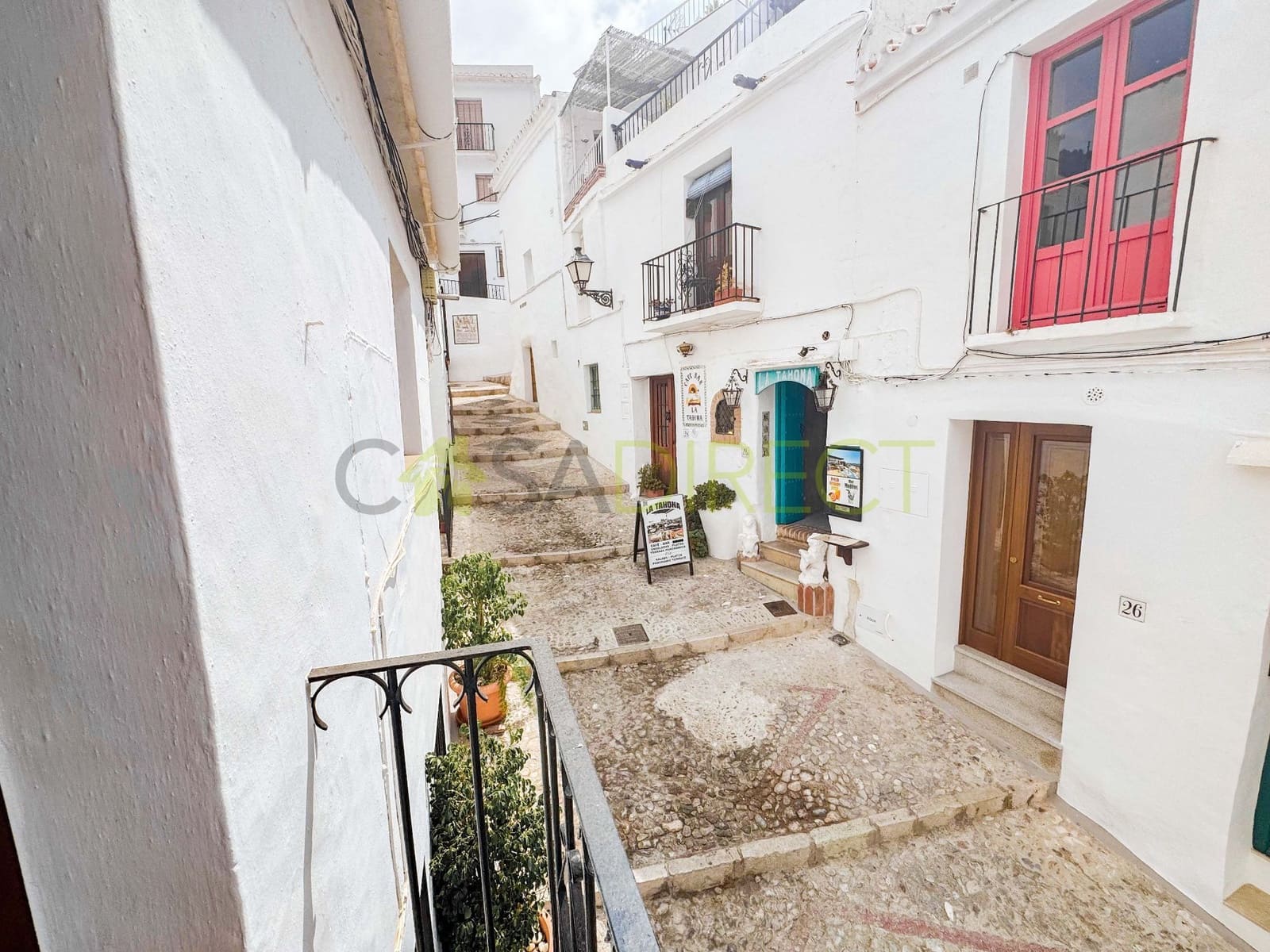 2 soveværelse Semi-Rækkehus til leje i Frigiliana - € 950 (Ref: 9508397)