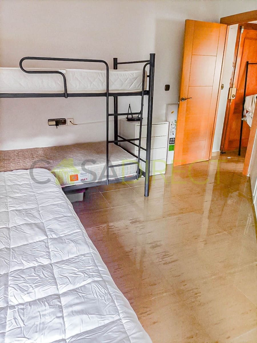 2 bedroom Flat for rent in Almunecar with pool garage - € 840 (Ref: 9520594)