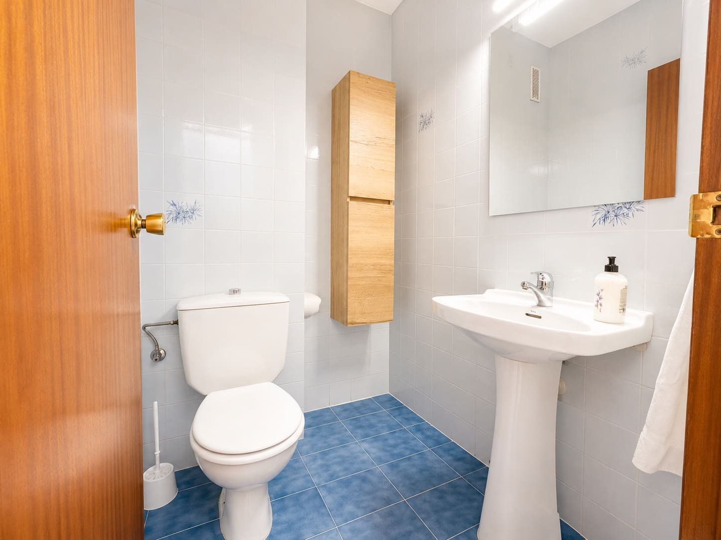 3 bedroom Semi-detached Villa for rent in Frigiliana - € 950 (Ref: 9523977)