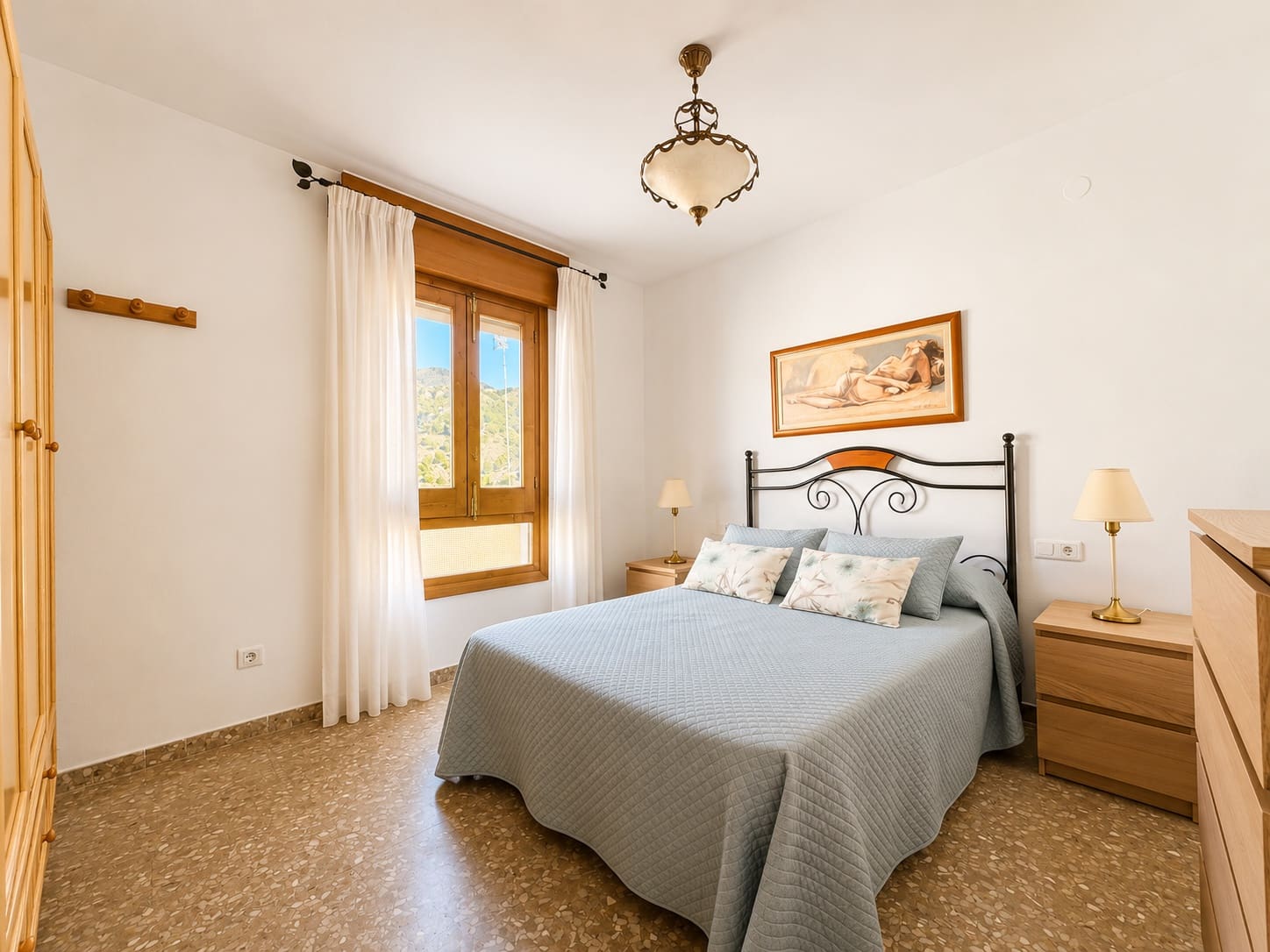 3 bedroom Semi-detached Villa for rent in Frigiliana - € 950 (Ref: 9523977)