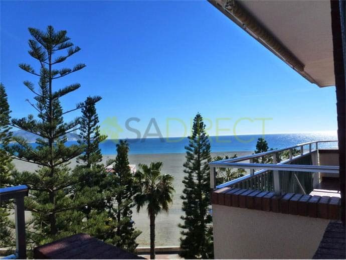 2 quarto Apartamento para arrendar em Motril com piscina - 720 € (Ref: 9535526)