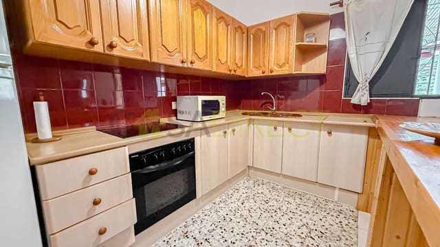 2 Zimmer Finca/Landgut zu vermieten in Torrox mit Pool Garage - 900 € (Ref: 9535527)