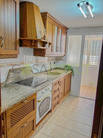 3 bedroom Flat for rent in Torre del Mar, Vélez-Málaga with pool garage - € 1,300 (Ref: 9543073)