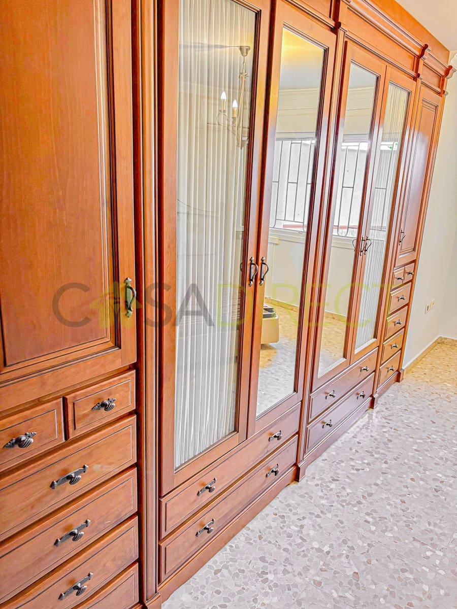 3 bedroom Flat for rent in Torre del Mar with pool garage - € 1,300 (Ref: 9543073)