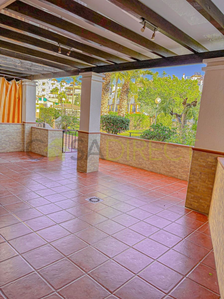 3 bedroom Flat for rent in Torre del Mar with pool garage - € 1,300 (Ref: 9543073)