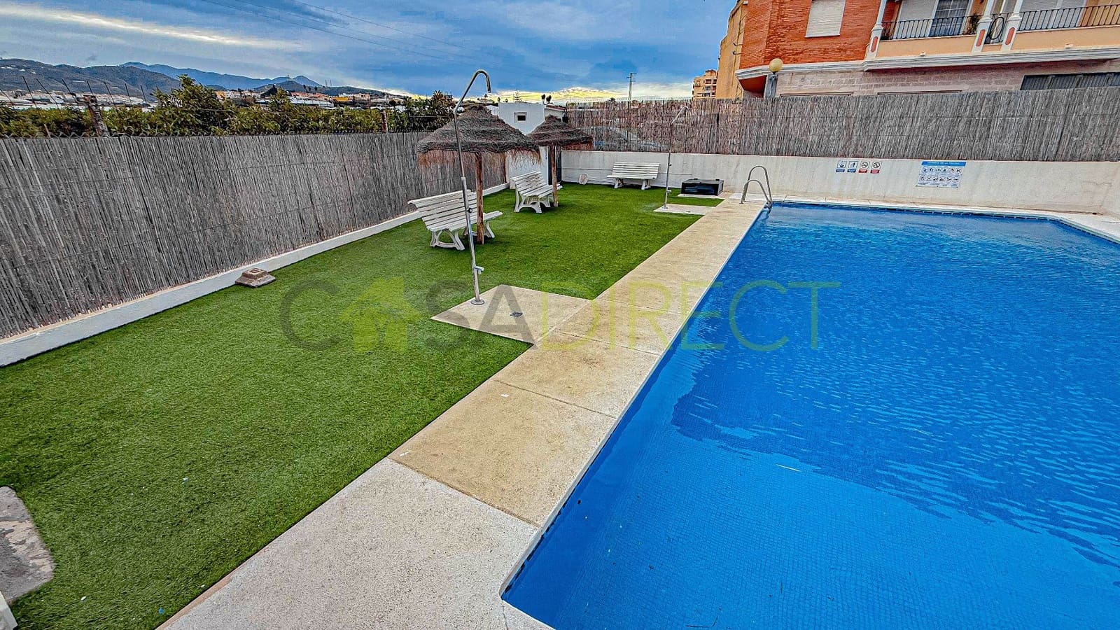 3 Zimmer Wohnung zu vermieten in Torrox-Costa mit Pool - 850 € (Ref: 9547611)