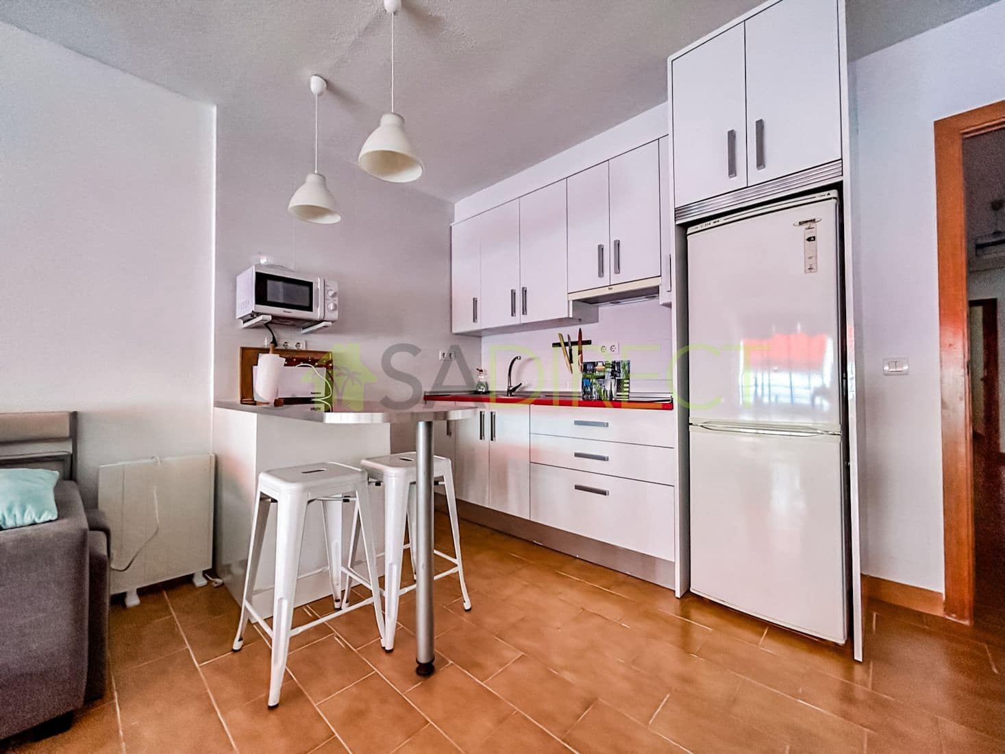 2 bedroom Apartment for rent in Almunecar with pool - € 900 (Ref: 9547612)