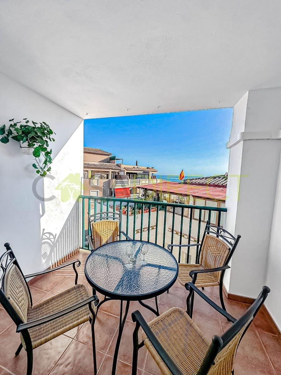 2 bedroom Flat for rent in La Herradura with garage - € 1,080 (Ref: 9547613)