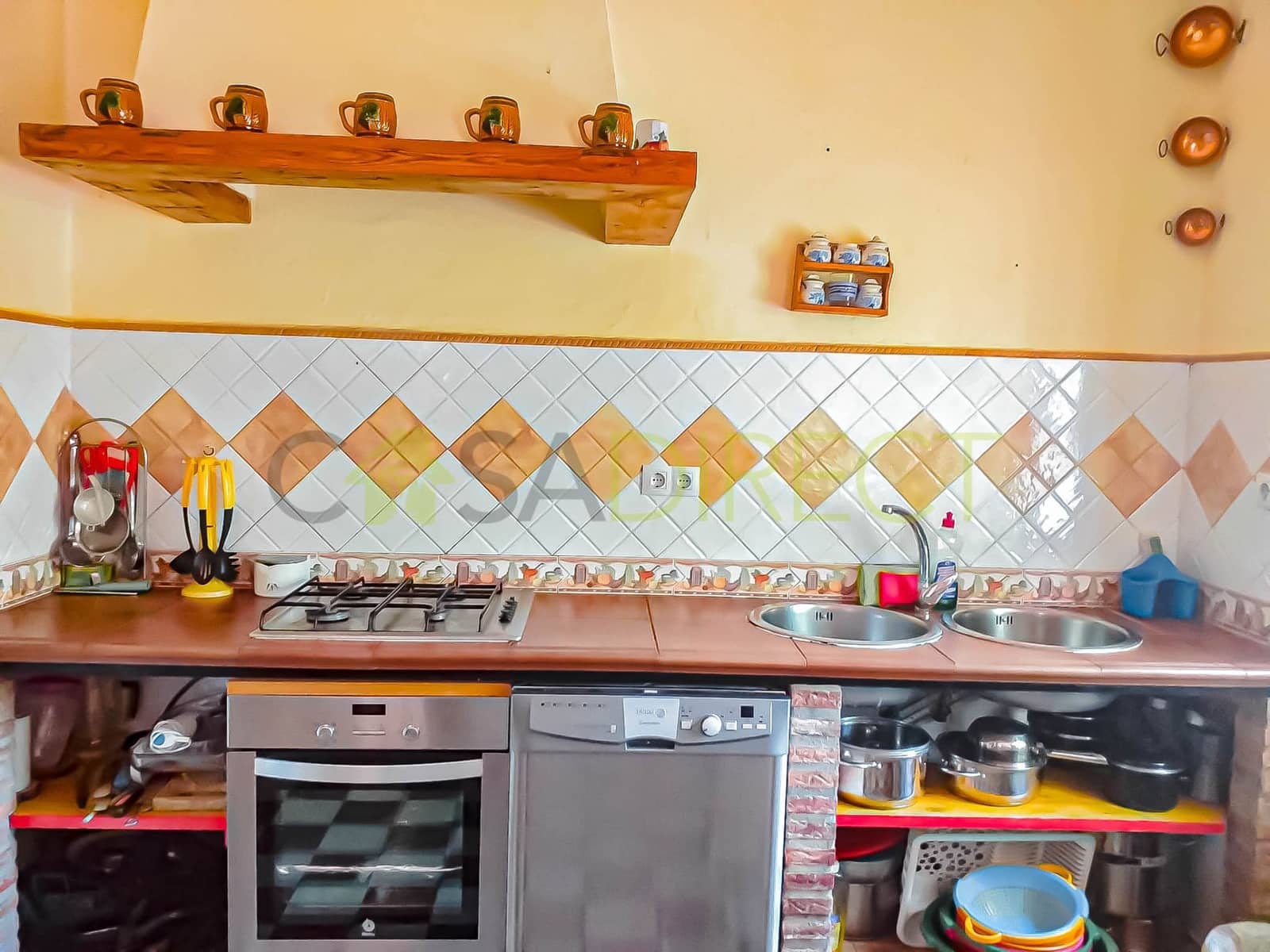 5 bedroom Finca/Country House for rent in Riogordo with pool garage - € 1,550 (Ref: 9550820)