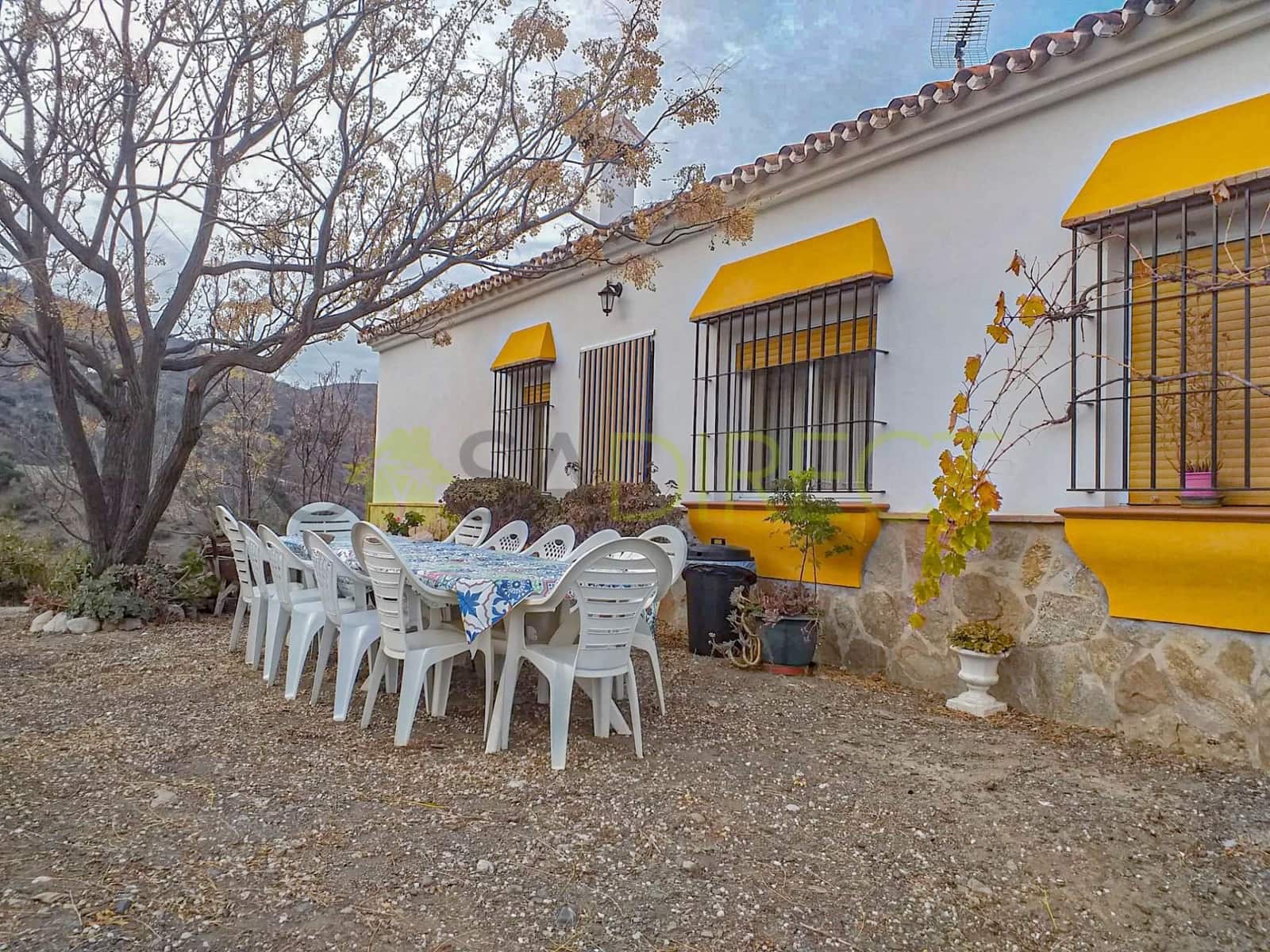 5 bedroom Finca/Country House for rent in Riogordo with pool garage - € 1,550 (Ref: 9550820)