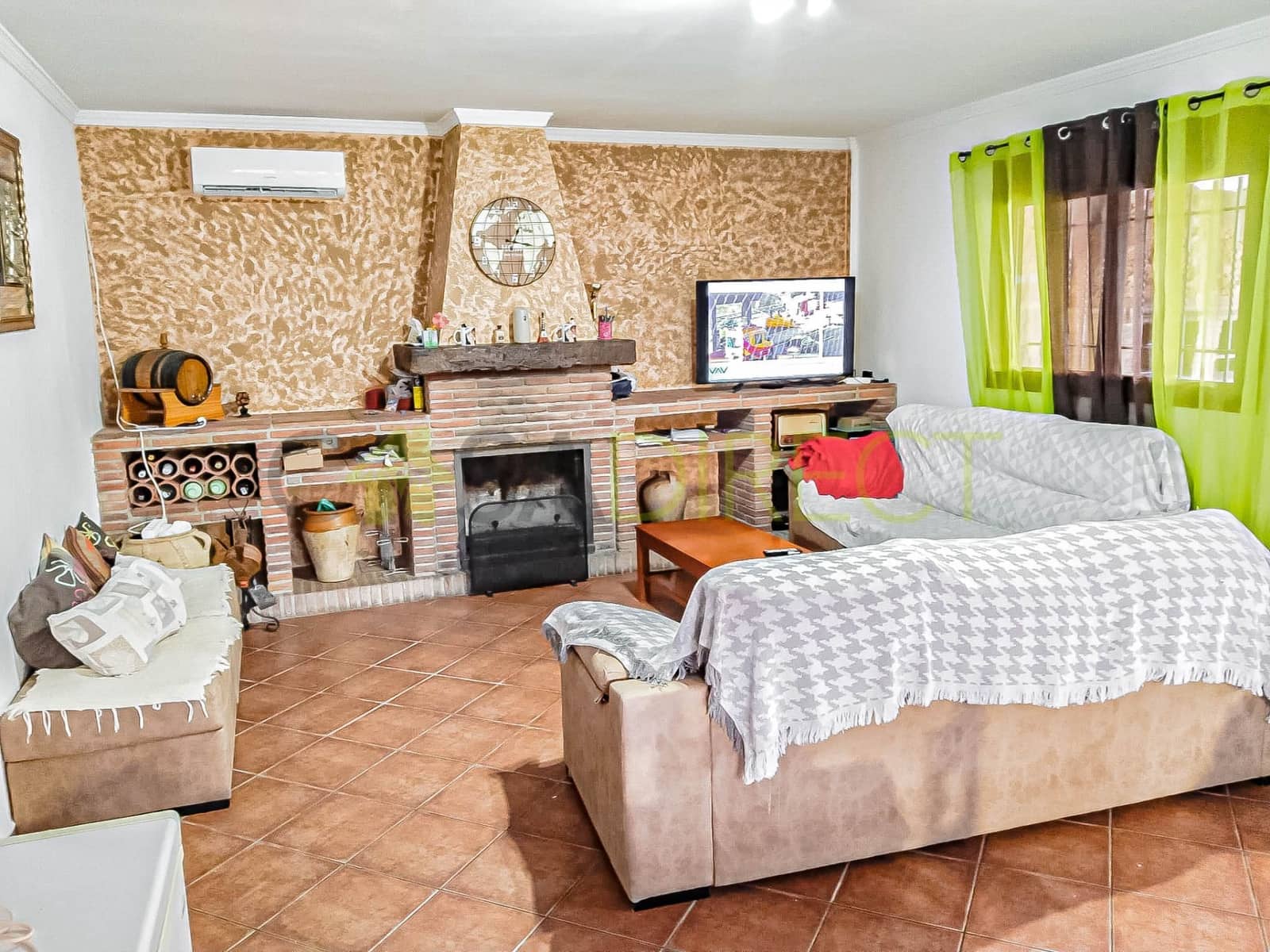 3 bedroom Finca/Country House for rent in Periana with pool garage - € 850 (Ref: 9557640)