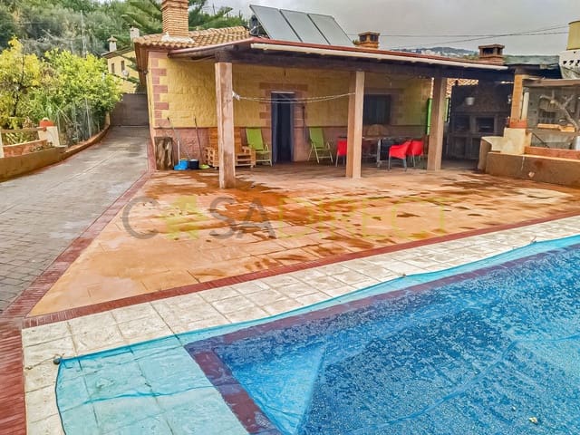 3 bedroom Finca/Country House for rent in Periana with pool garage - € 850 (Ref: 9557640)