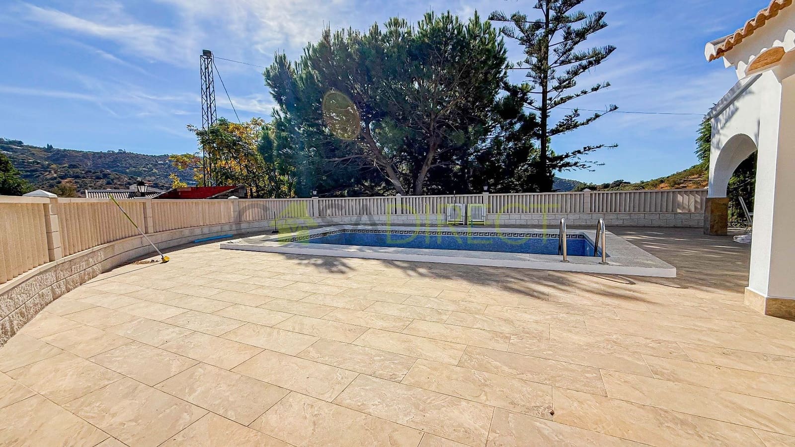 3 bedroom Finca/Country House for rent in Sayalonga with pool garage - € 1,150 (Ref: 9560917)