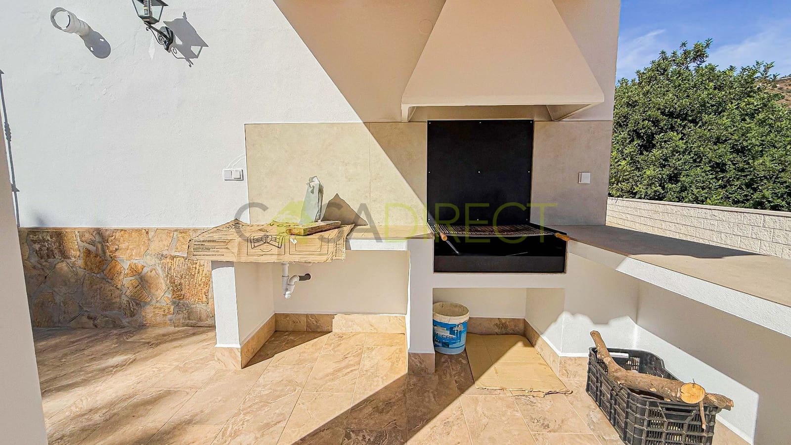 3 bedroom Finca/Country House for rent in Sayalonga with pool garage - € 1,150 (Ref: 9560917)