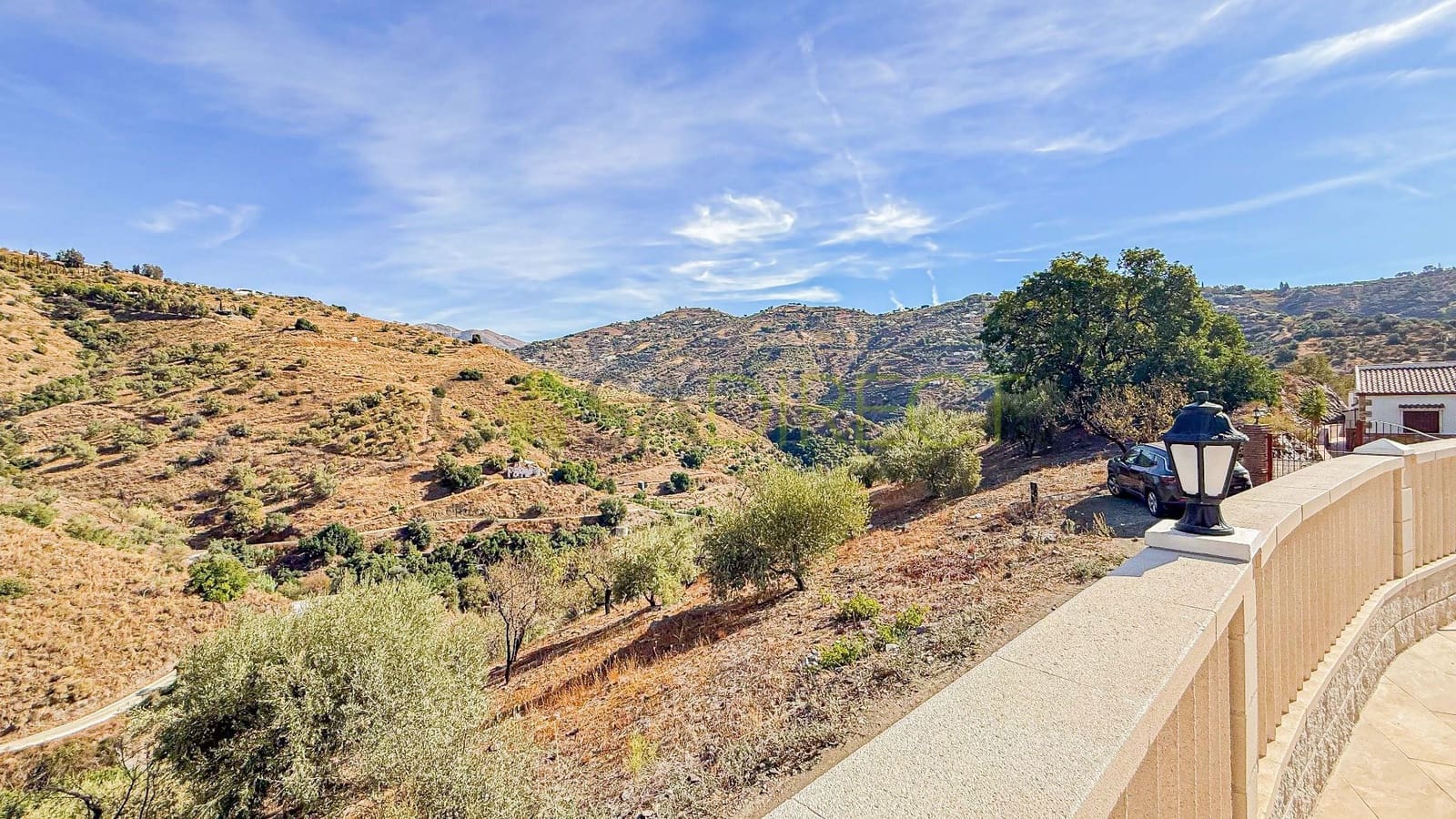 3 bedroom Finca/Country House for rent in Sayalonga with pool garage - € 1,150 (Ref: 9560917)