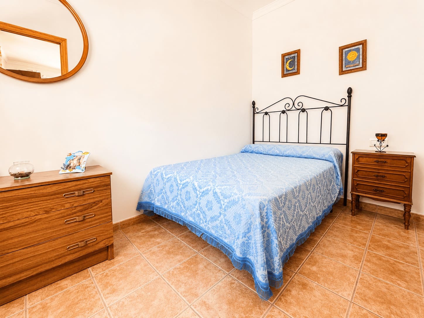 3 soveværelse Finca/Landehus til leje i Sayalonga med swimmingpool garage - € 1.150 (Ref: 9560917)
