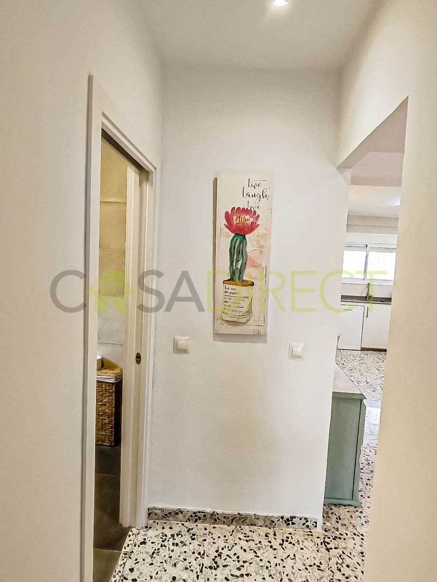 2 soveværelse Lejlighed til leje i Almunecar med garage - € 950 (Ref: 9564330)