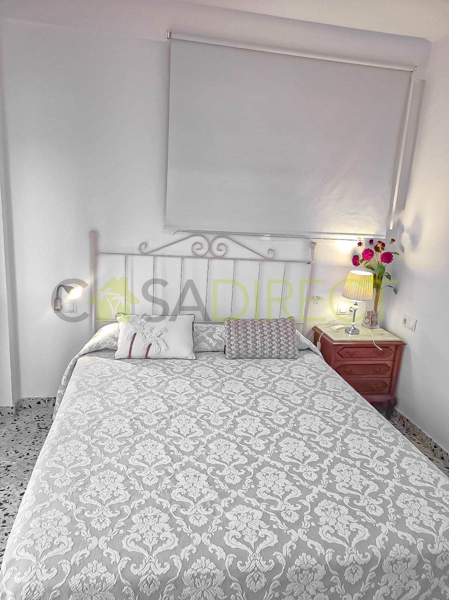 2 soveværelse Lejlighed til leje i Almunecar med garage - € 950 (Ref: 9564330)