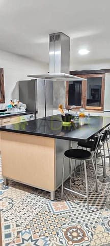 1 camera da letto Finca/Casa di Campagna da affittare in Malaga città con garage - 1.400 € (Rif: 9573974)