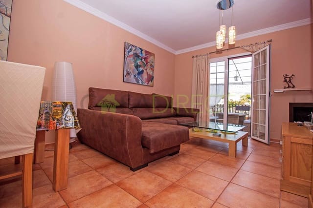 3 quarto Apartamento para arrendar em Nerja - 1 000 € (Ref: 9585407)