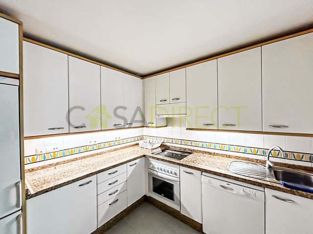 2 sovrum Lägenhet att hyra i Estepona med pool garage - 1 950 € (Ref: 9601034)