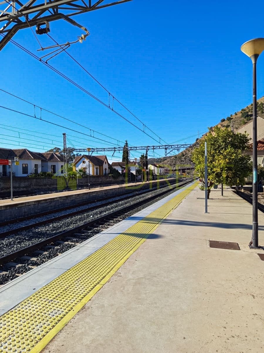 4 bedroom Semi-detached Villa for sale in Alora - € 168,000 (Ref: 9627230)