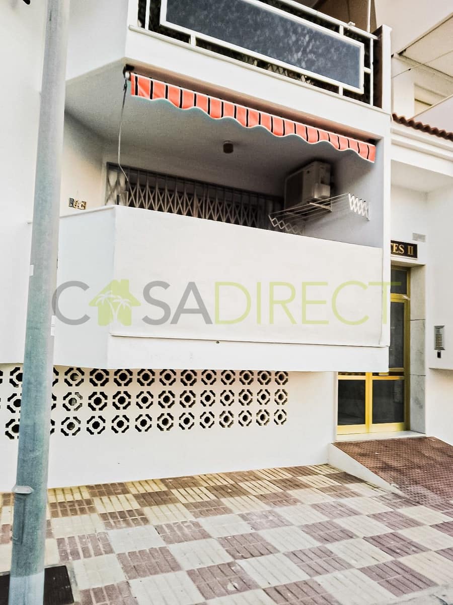 3 makuuhuone Asunto vuokrattavana paikassa Velez-Malaga mukana uima-altaan - 800 € (Ref: 9633854)